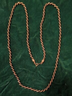 Classic Trifari Gold/Black Twist Rope Chain Necklace